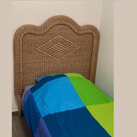 Stunning 2-Bed Apartment In ペゴ エクステリア 写真